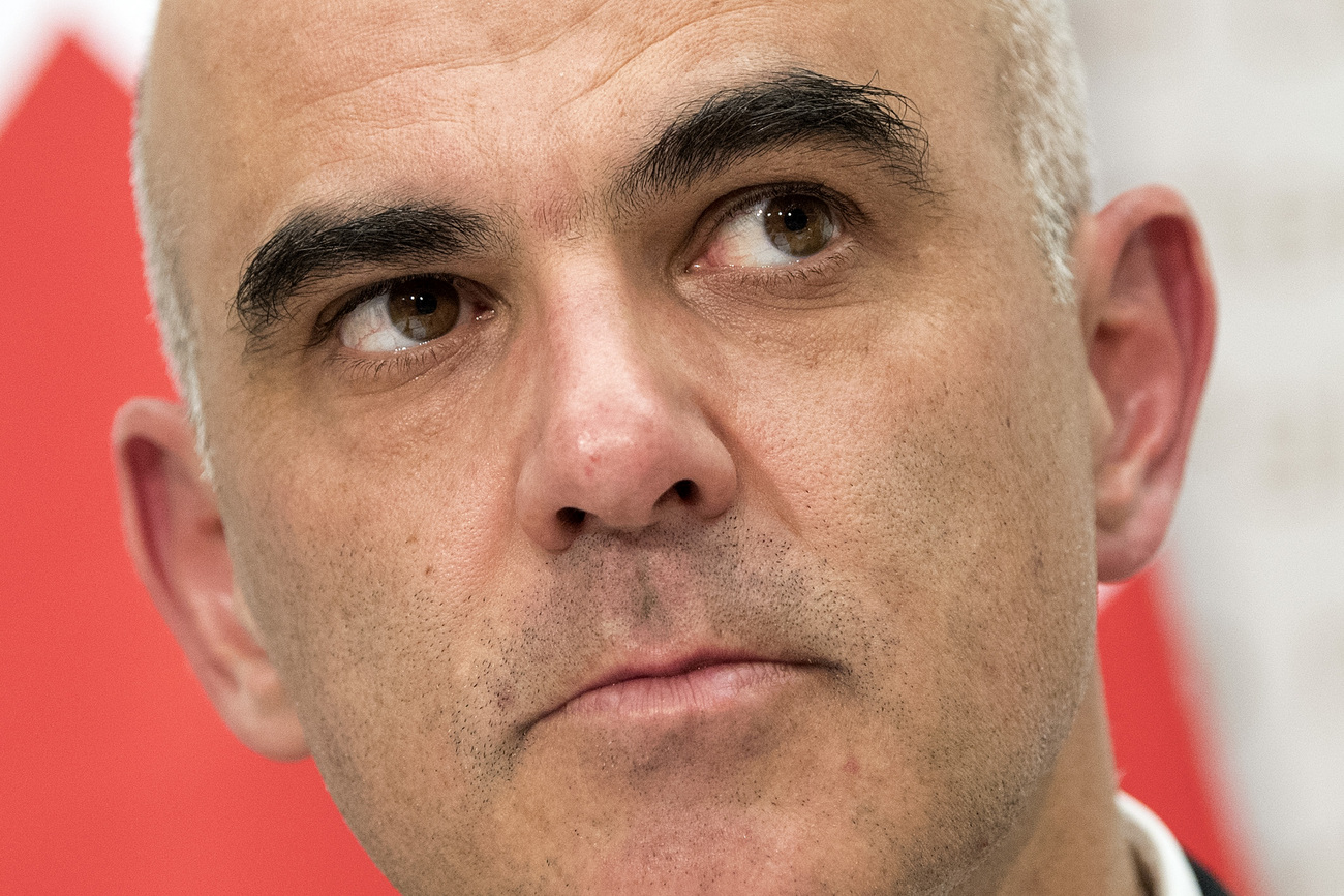 Alain Berset: "Il n'y a pas de plan B sur la table pour l'instant" - rts.ch - Suisse