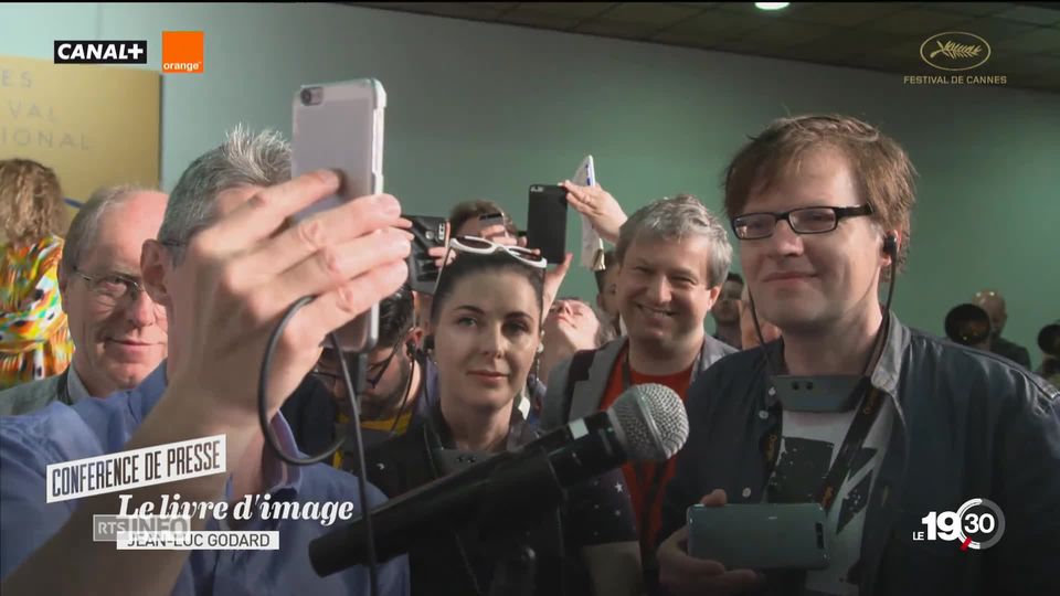 "Das Bildband"Jean-Luc Godards neuestes Werk sorgt in Cannes für Aufsehen, wo der Film im offiziellen Wettbewerb läuft [RTS]