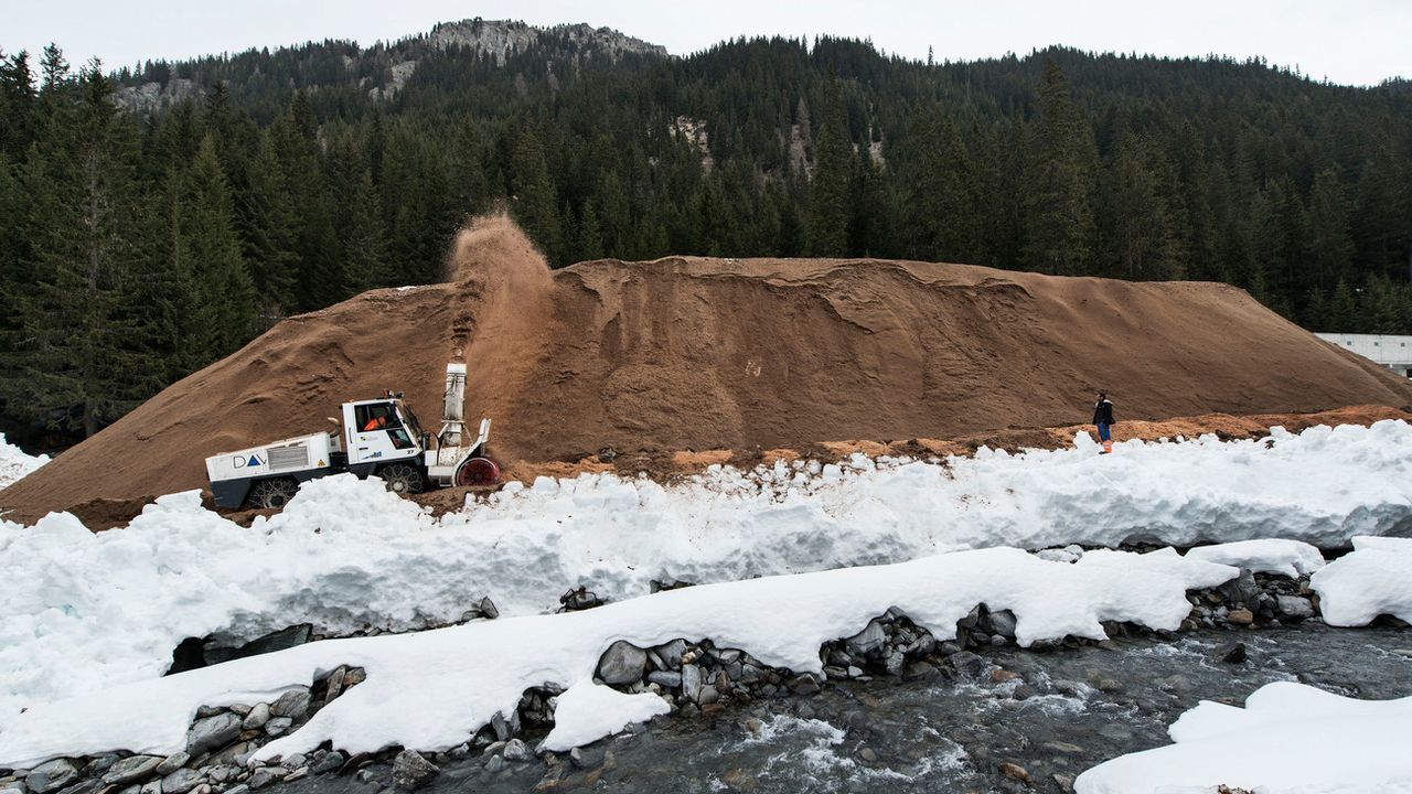 Le snowfarming, ou comment conserver la neige durant l'été - Mon