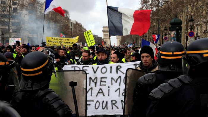 Une Mobilisation En Recul Pour Lacte 13 Des Gilets Jaunes