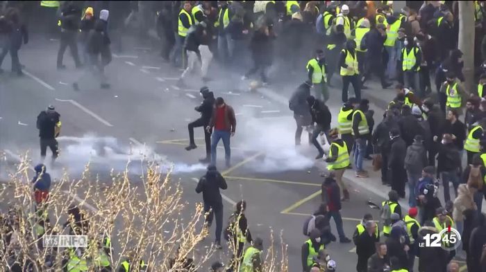 Un Acte 19 Des Gilets Jaunes Plus Calme à Paris Et Des