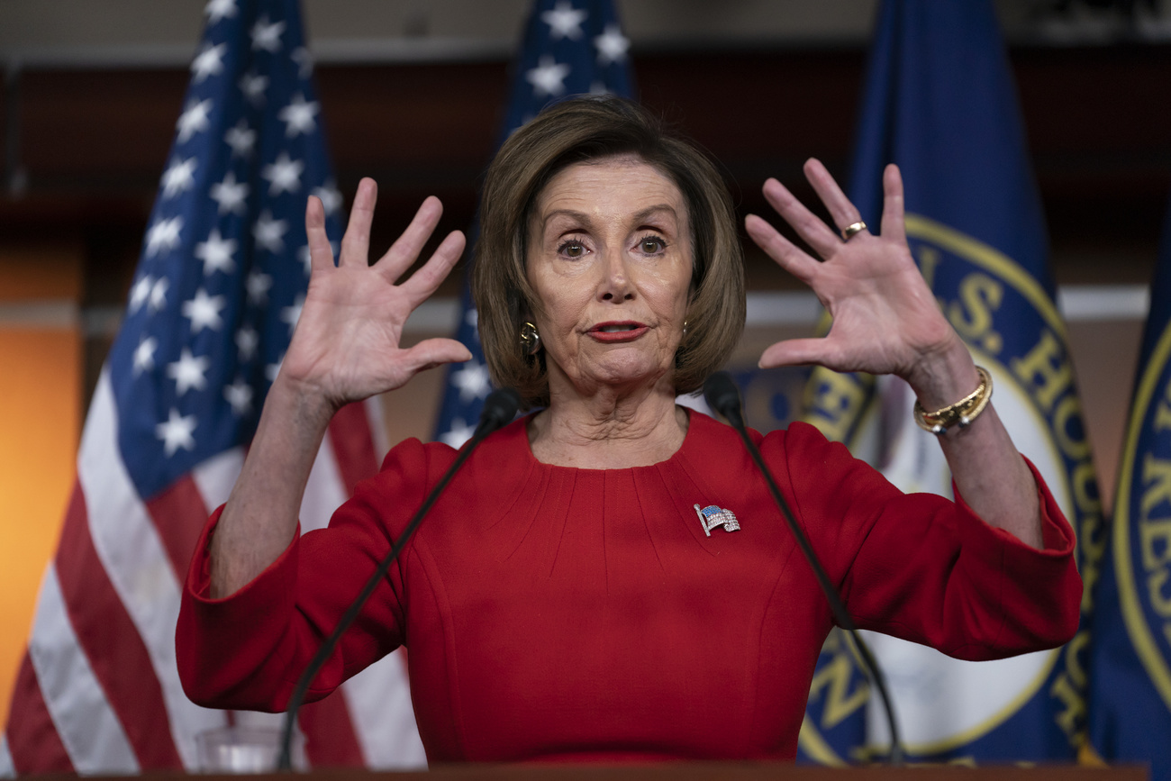 Nancy Pelosi Accuse Pour La Première Fois Donald Trump De "corruption ...