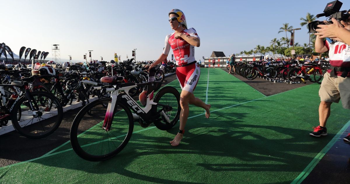 Triathlon l'emblématique Ironman d'Hawaï tombe aussi à l'eau rts.ch