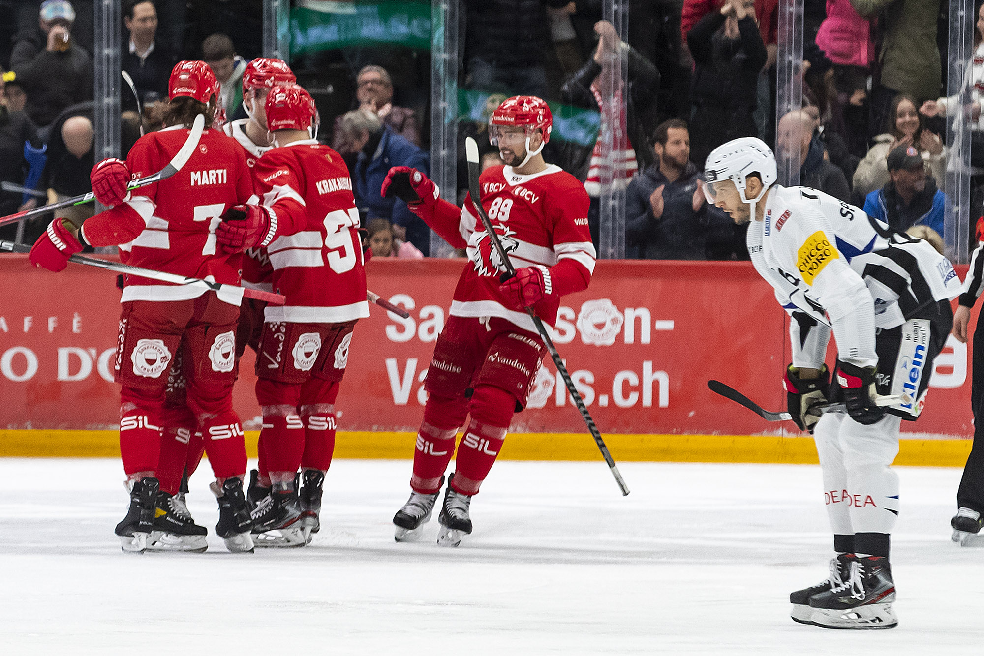 National League: Lausanne Bat Fribourg Et Signe La Belle Opération De ...