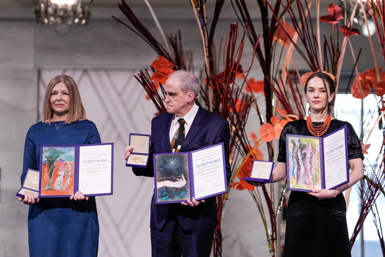 Vladimir Poutine Fustigé Lors De La Remise Du Prix Nobel De La Paix à ...