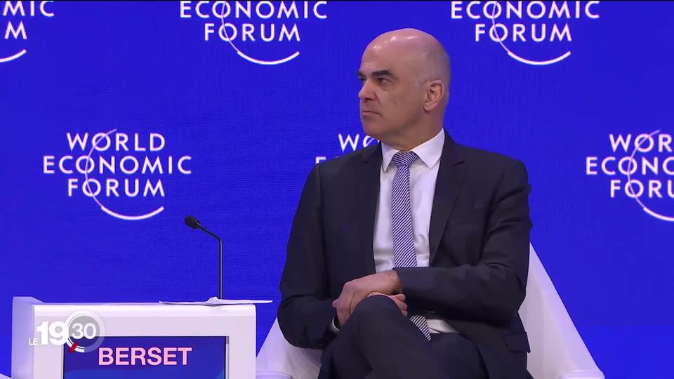 El presidente de Suiza, Alain Berset, inauguró el Foro Económico Mundial en Davos denunciando la brutal agresión de Rusia en Ucrania [RTS]