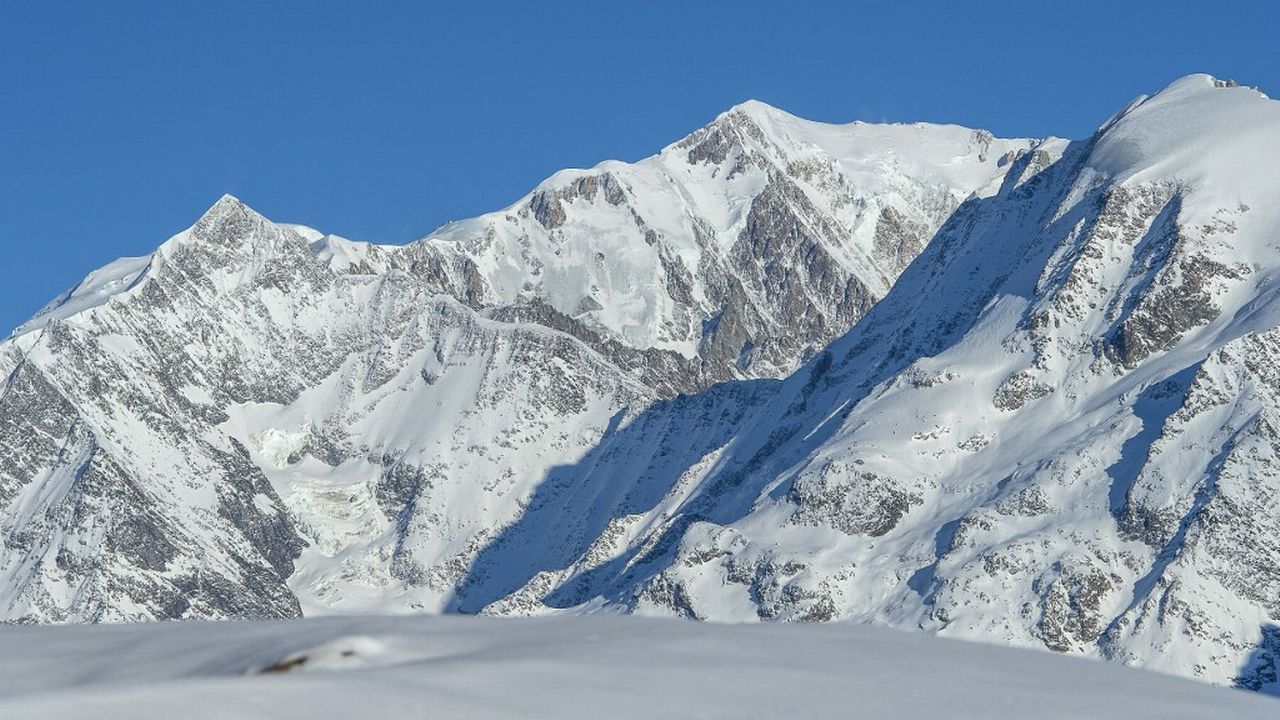 Une avalanche a fait six morts dans le massif du Mont Blanc rts.ch Monde