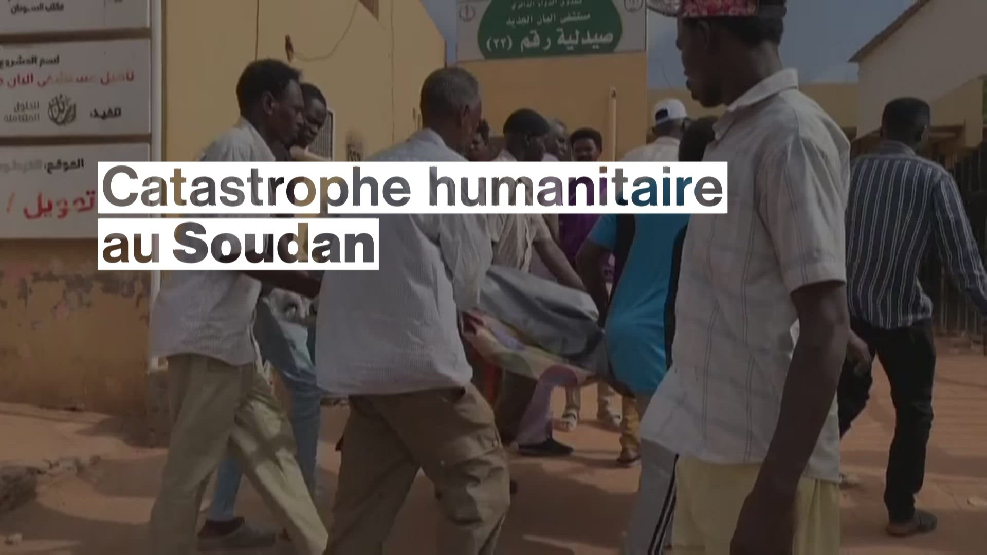 Les Populations Soudanaises Fuient En Masse Vers L'Egypte, Le Tchad Ou ...