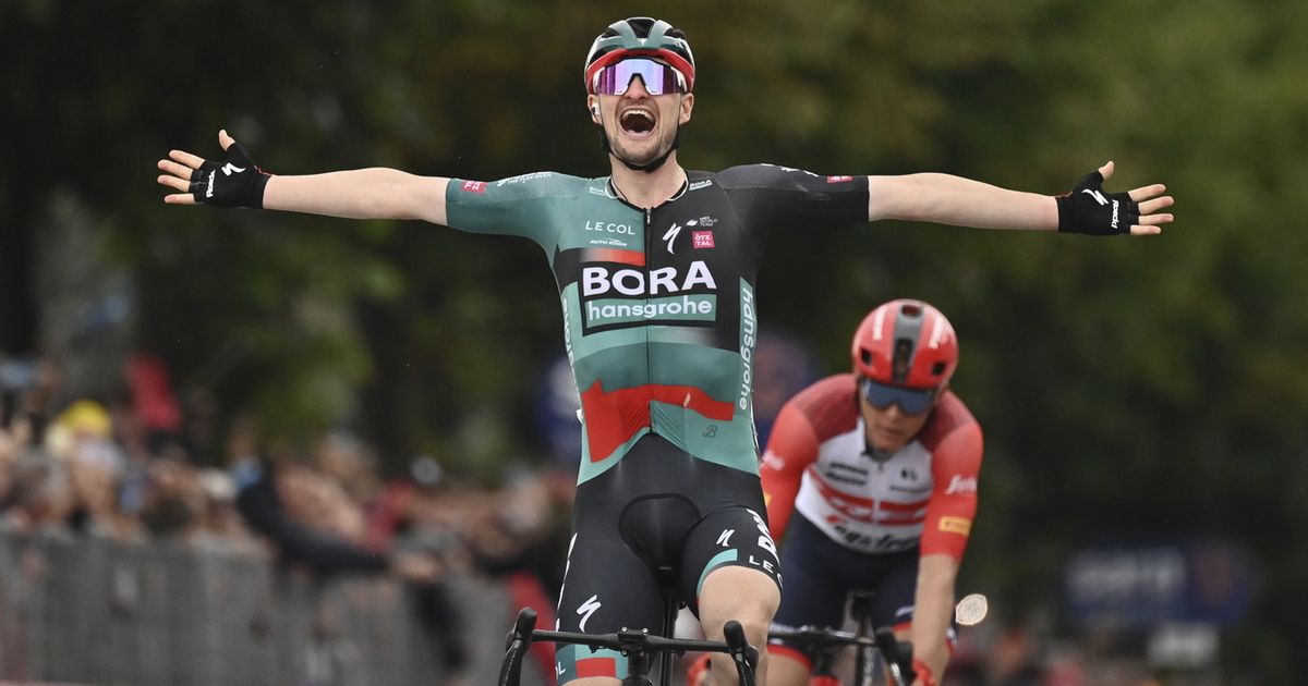 Nico Denz remporte la 12e étape du Giro, Geraint Thomas conserve le maillot rose.