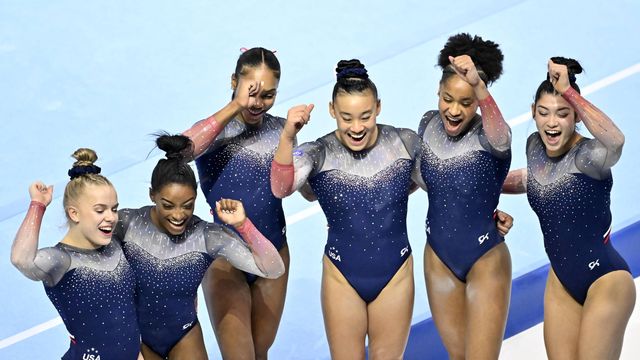 Gymnastique : Simone Biles s'offre un 21e titre mondial pour son